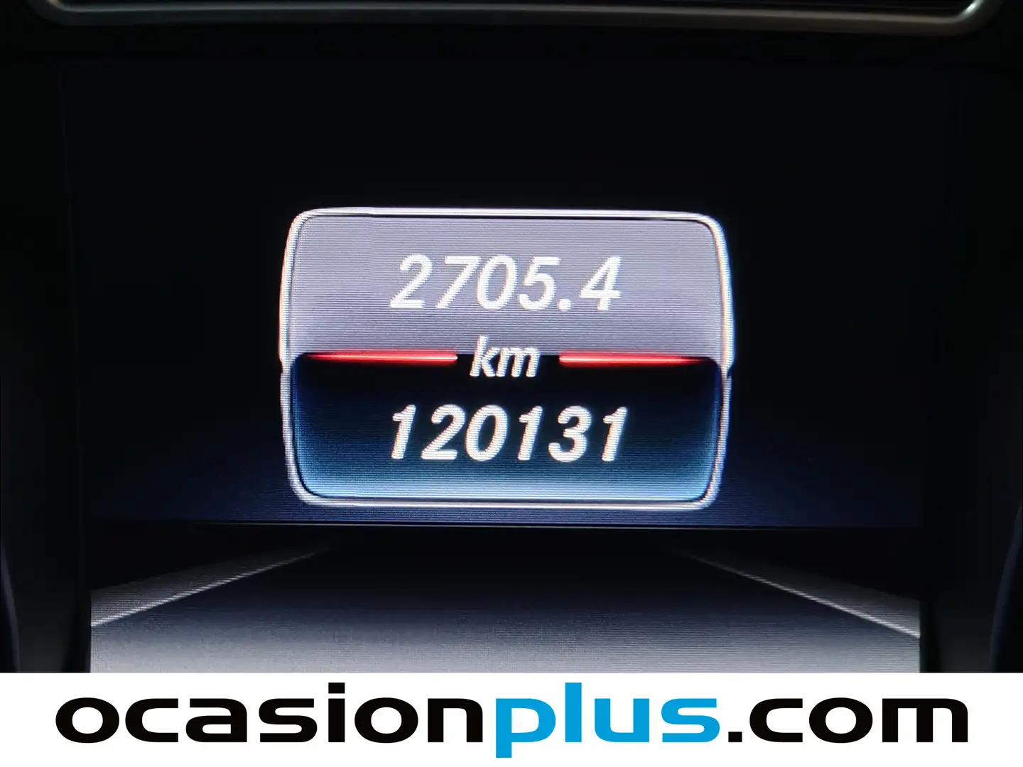 Foto Mercedes GLA Mercedes-Benz GLA GLA 200 AMG Line (156 CV)