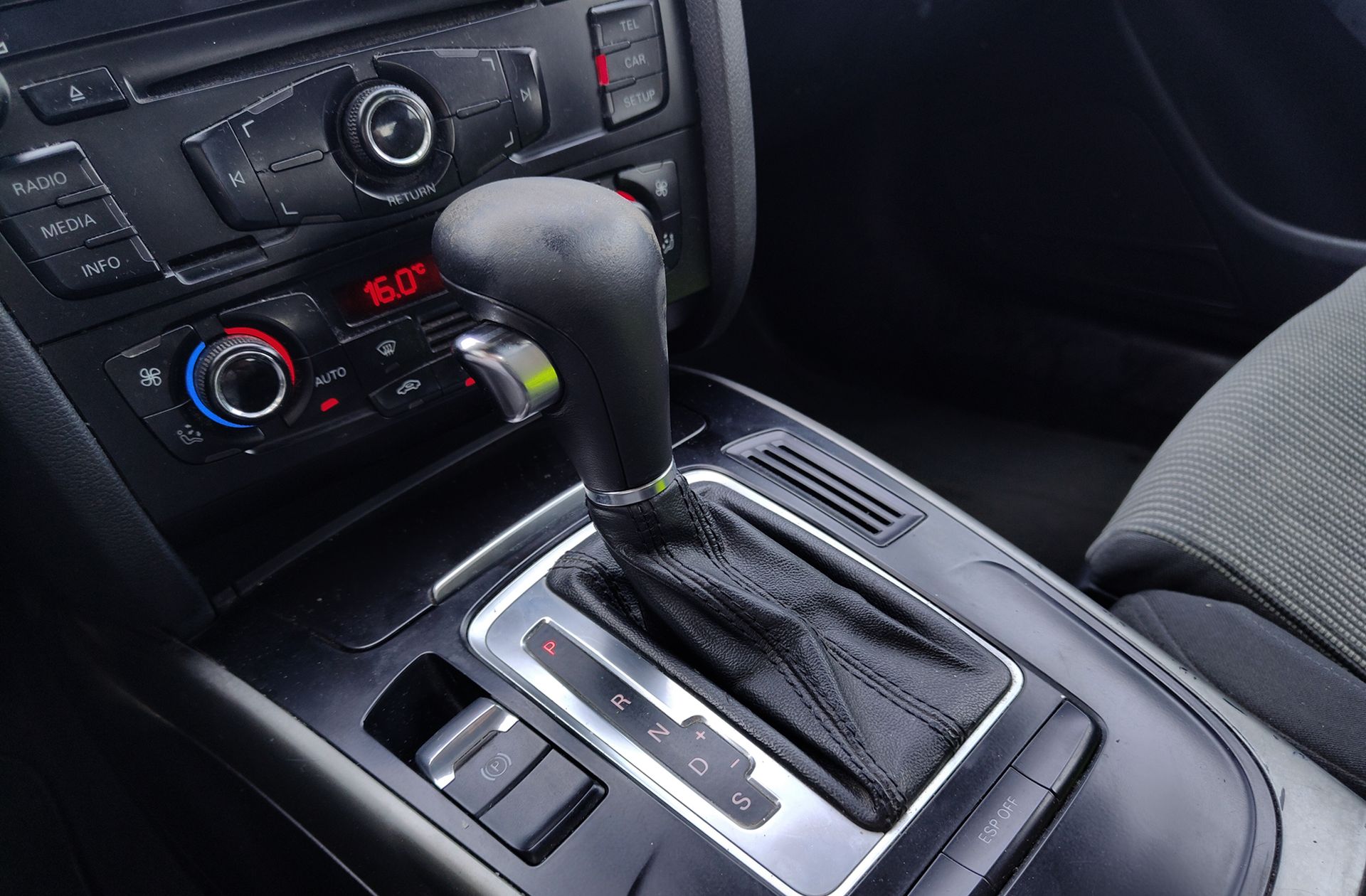 Audi A5 Coupe 2.7 TDI Multitronic - foto 5