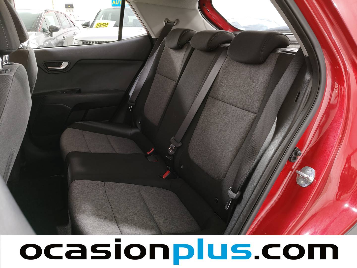 Foto asientos traseros KIA Stonic KIA Stonic 1.2 DPi Drive (79 CV)