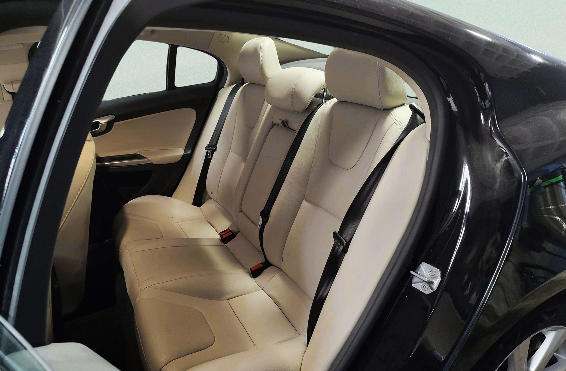 Volvo S60 D3 Momentum - foto 11