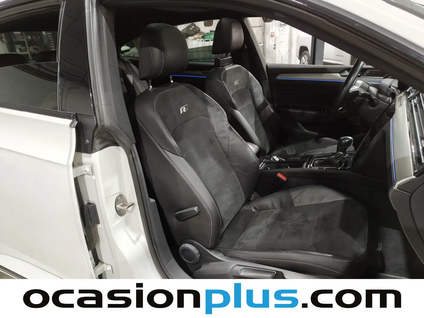 Foto Volkswagen Arteon Volkswagen Arteon R-Line 2.0 TDI  (190 CV) DSG