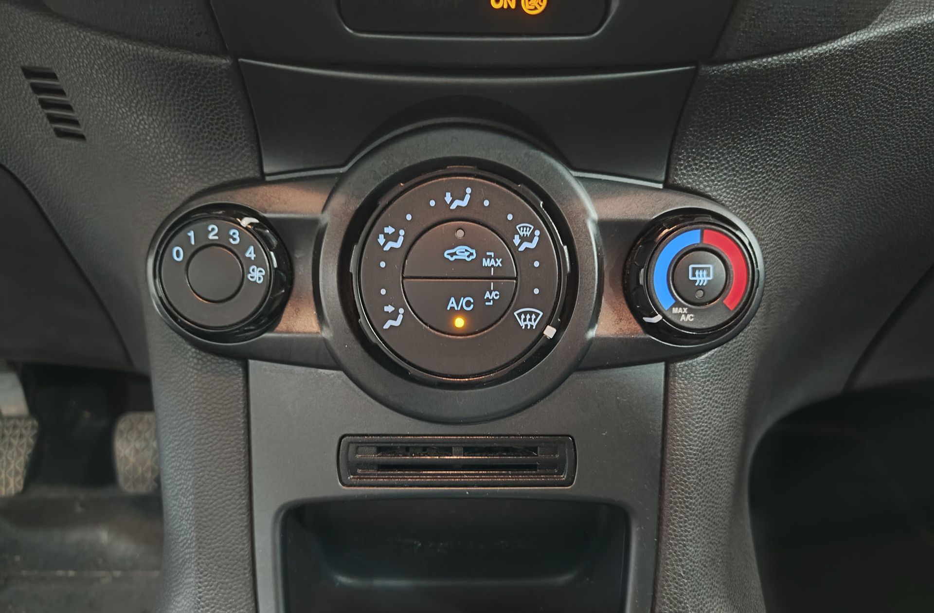 Ford Fiesta 1.25 Duratec Trend - foto 21