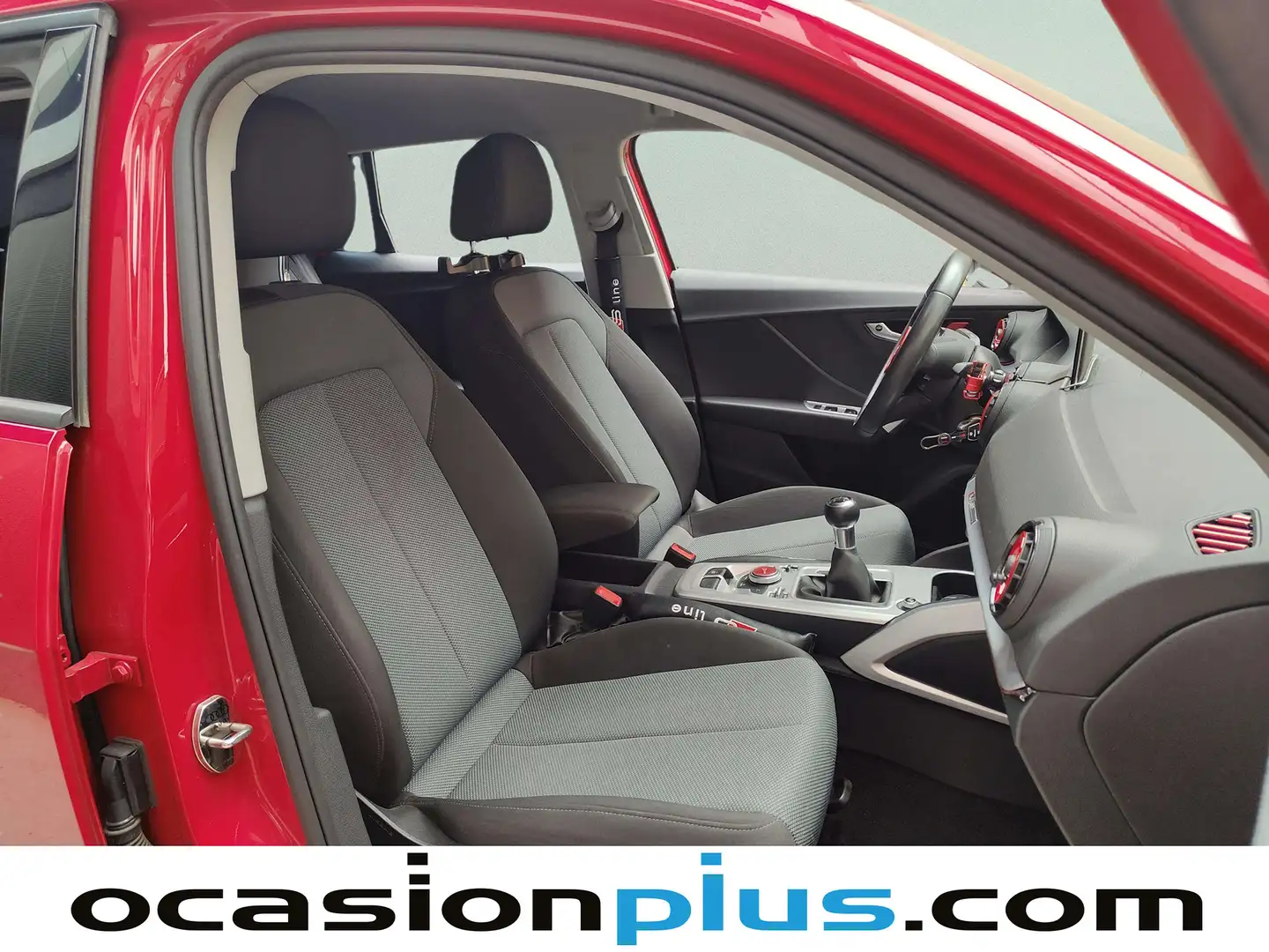 Foto Audi Q2 Audi Q2 design edition 1.6 TDI  (116 CV)