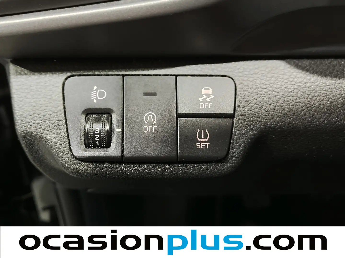 Foto KIA Stonic Kia Stonic 1.2 DPi Concept  (79 CV)