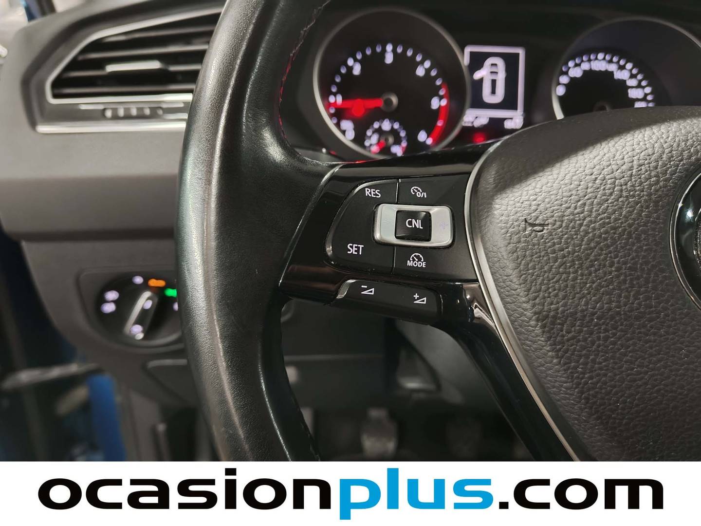 Foto Volkswagen Tiguan Volkswagen Tiguan Edition 2.0 TDI BMT (115 CV)