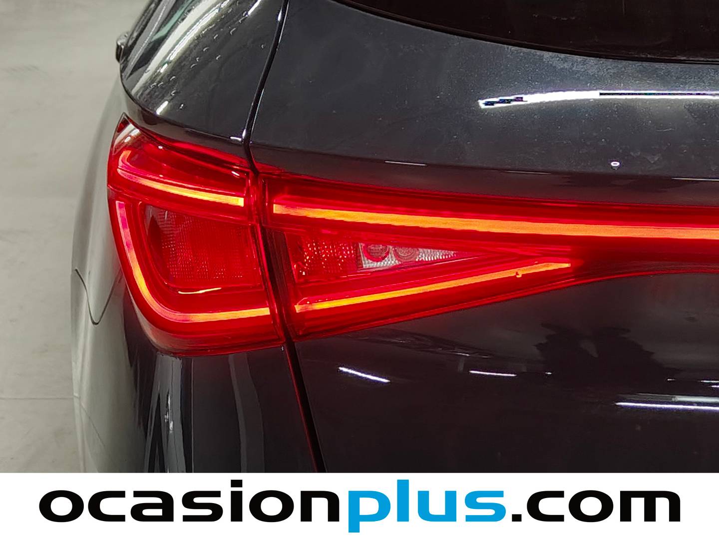 Seat León Seat León ST 1.5 eTSI S&S FR Special Edition DSG (150 CV) al mejor precio