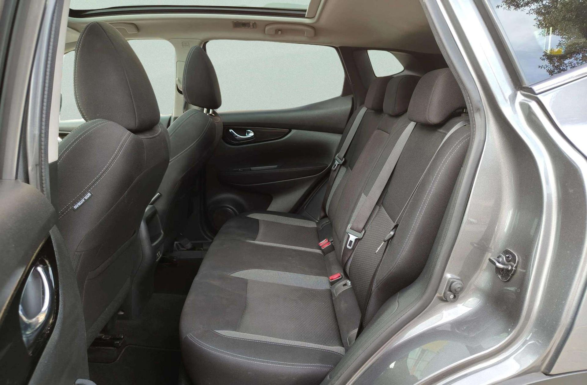 Nissan Qashqai DIG-T 160 N-Connecta 4x2 DCT - foto 13