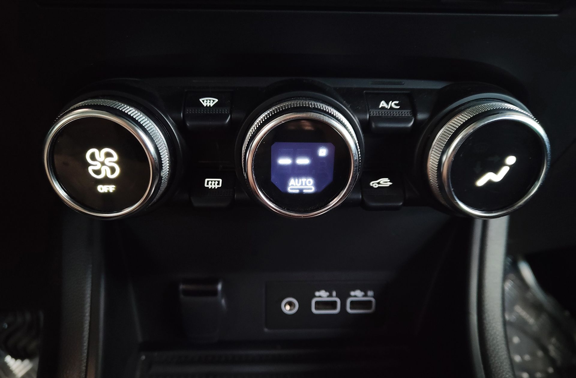 Renault Captur Techno TCe - foto 29