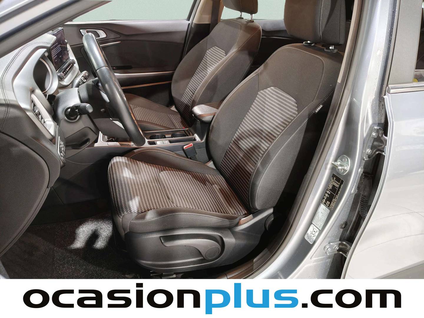 Foto asientos delanteros KIA XCeed KIA XCeed 1.0 T-GDi Drive (100 CV)