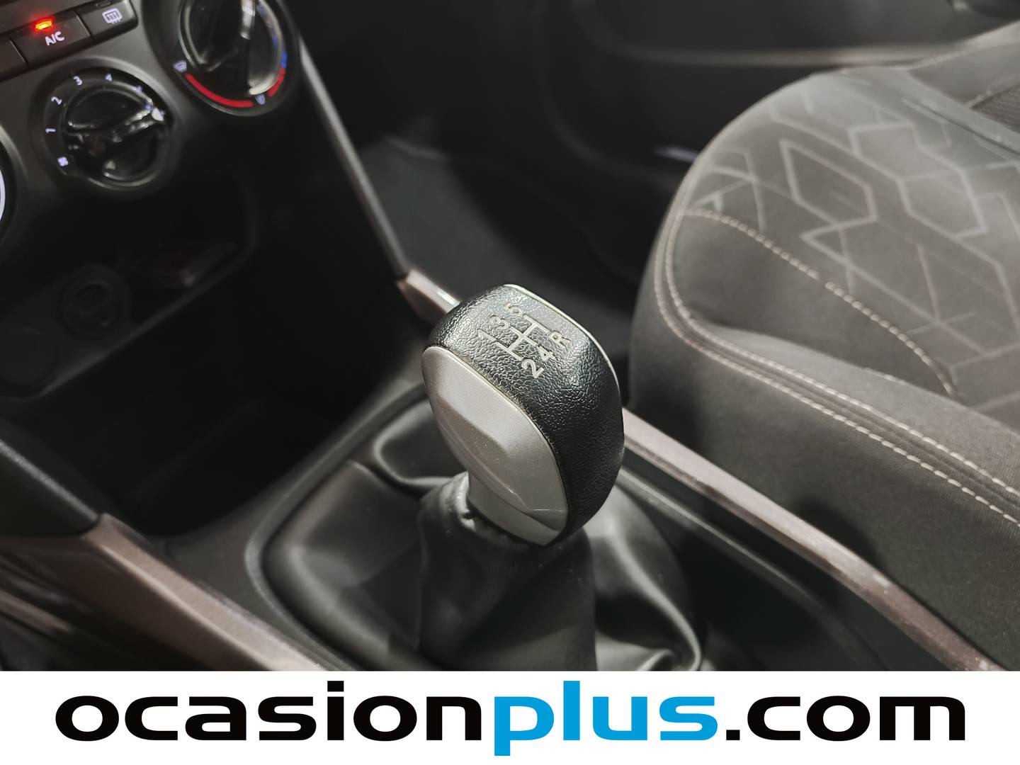 Peugeot 2008 Peugeot 2008 VTI 82 Active (82 CV) de segunda mano