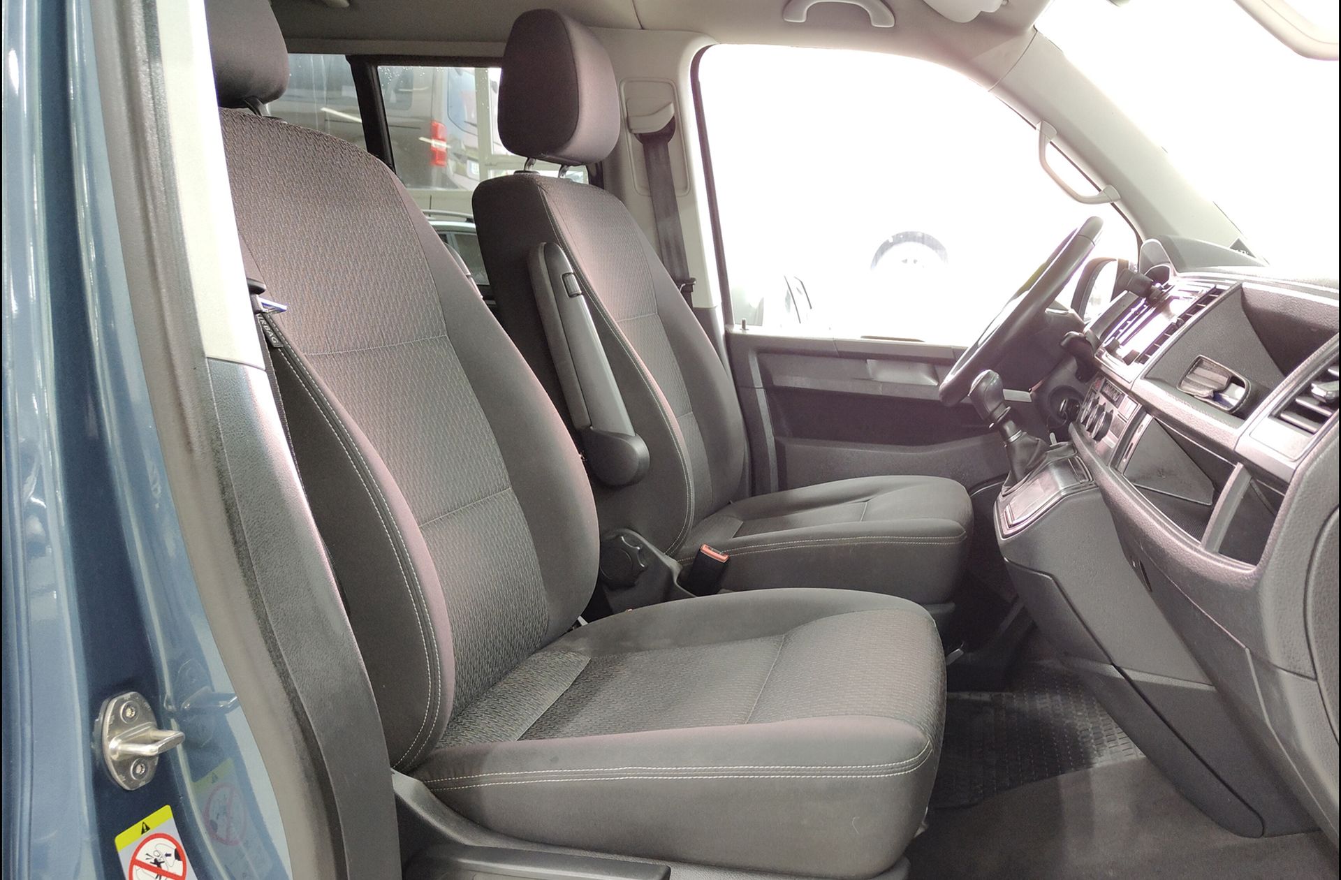 Volkswagen Multivan The Original Corto 2.0 TDI BMT 5 plazas Semi-Camper - foto 44