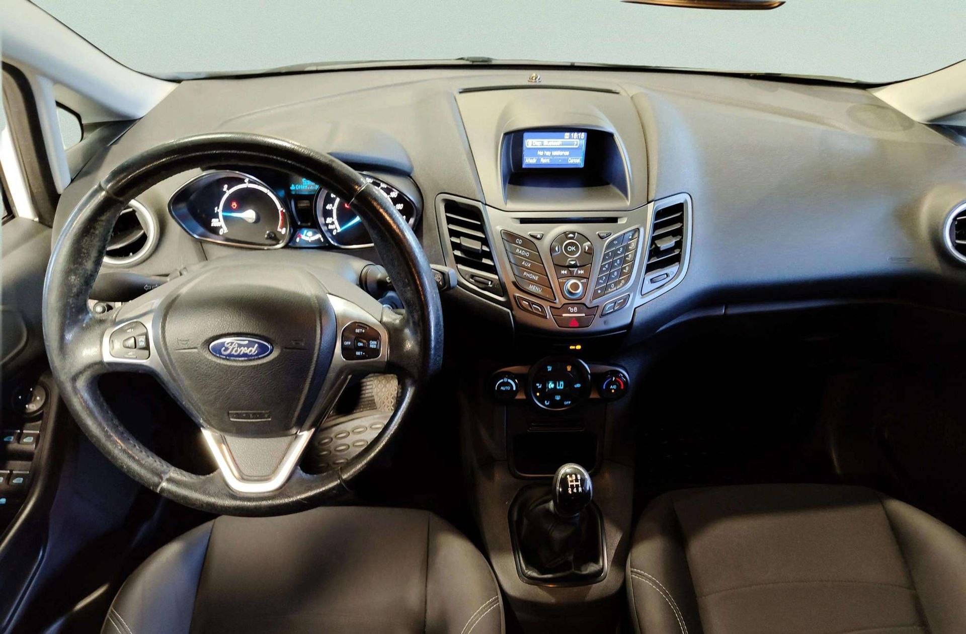 Ford Fiesta 1.5 TDCi Trend - foto 6