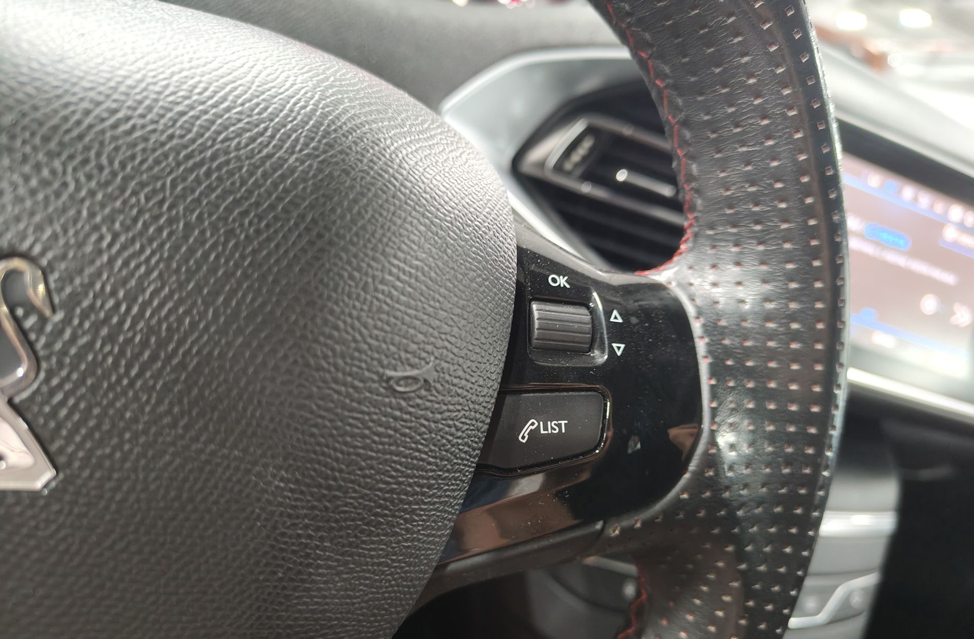 Peugeot 308 GTi - foto 33