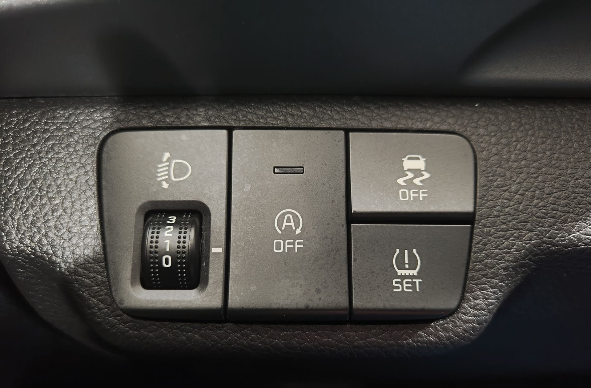 Kia Stonic 1.0 T-GDi Drive - foto 25
