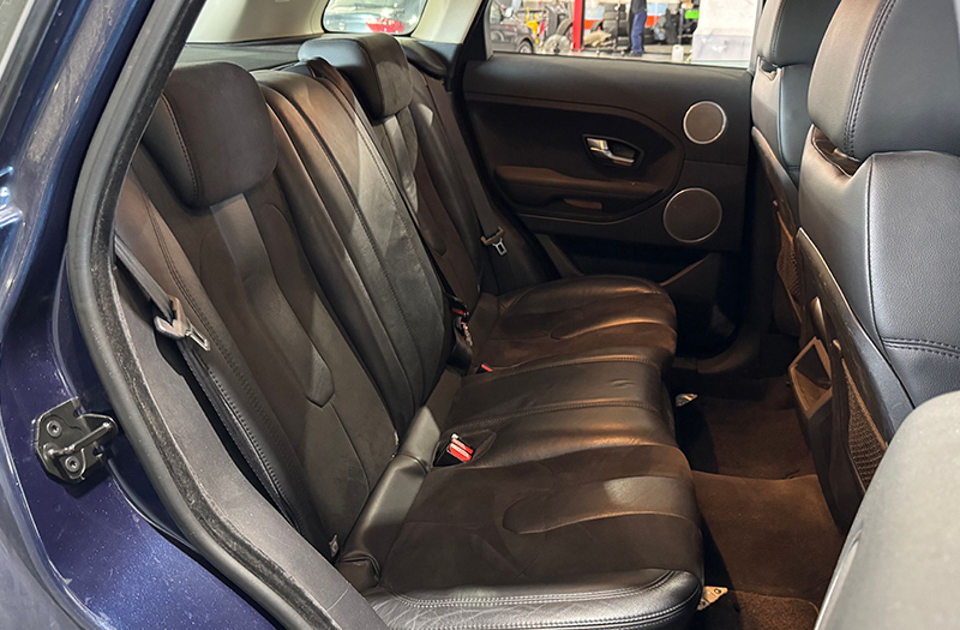 Land Rover Range Rover Evoque 2.2L TD4 Dynamic 4x4 - foto 12