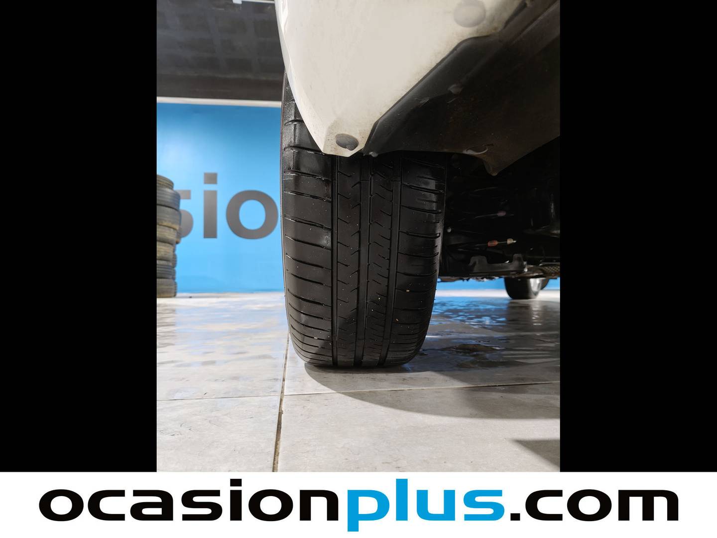 Foto Citroën C-Elysée Citroen C-Elysee BlueHDi 100 Exclusive (100 CV)