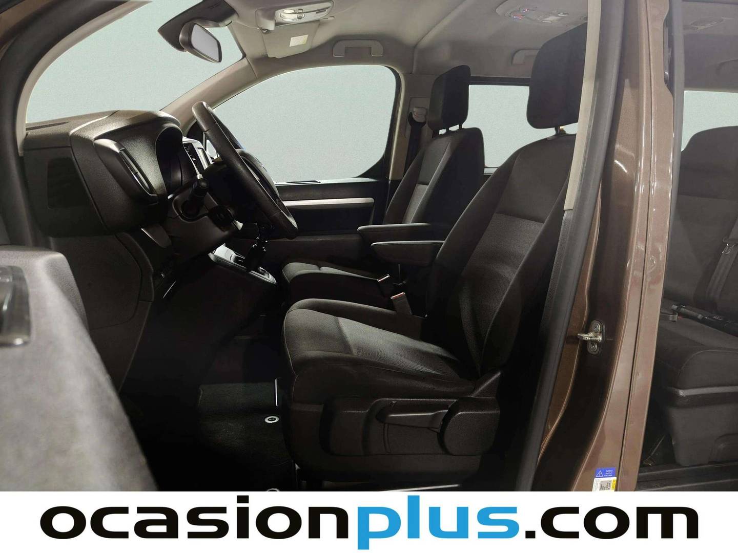 Foto asientos traseros Toyota Proace Verso Toyota Proace Verso 2.0D VX Plus Shuttle L1 (145 CV) 8 Plazas
