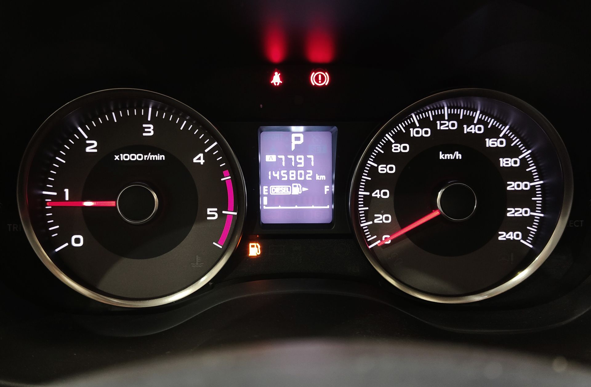 Subaru Forester 2.0 TD Executive Plus Lineartronic - foto 32