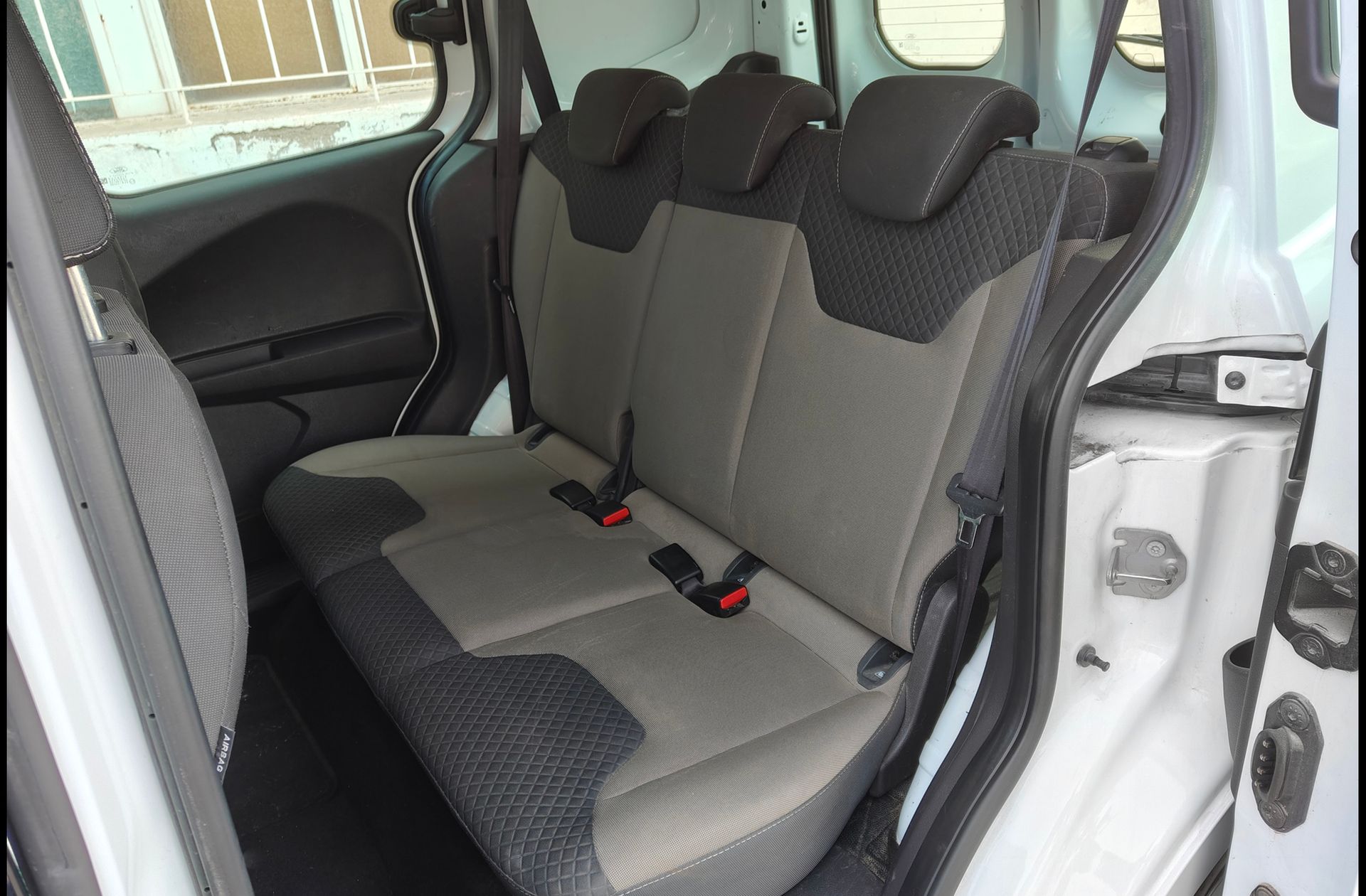 Ford Transit Kombi 1.0 EcoBoost Trend - foto 9
