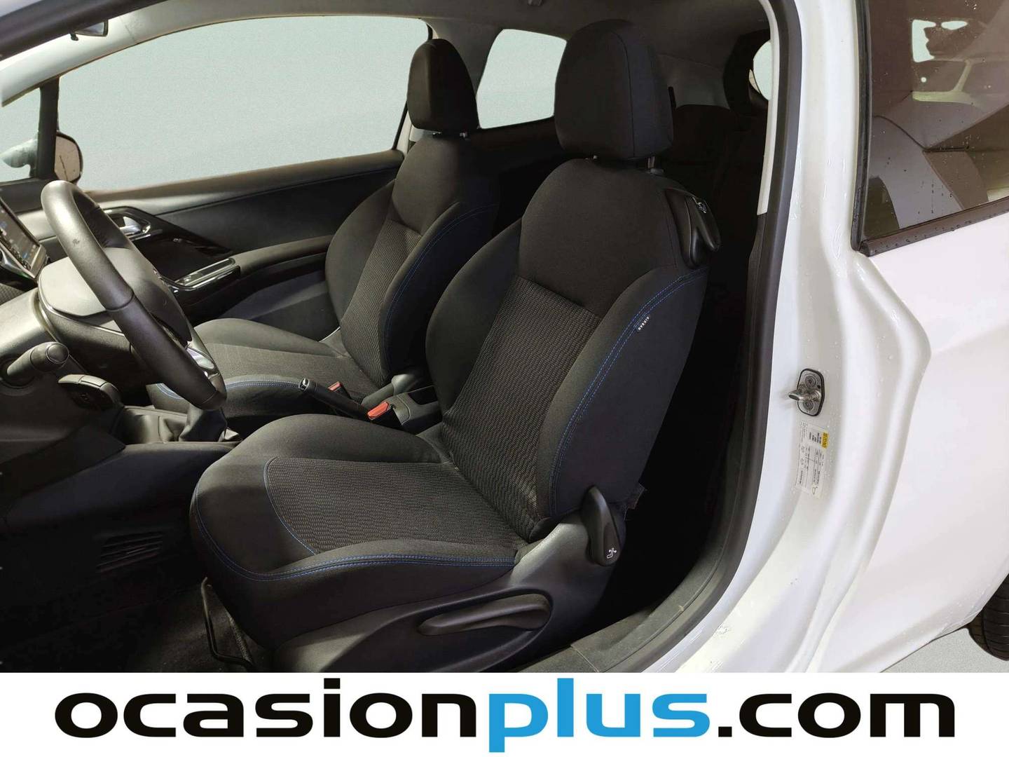 Foto Peugeot 208 Peugeot 208 1.6 BlueHDi Style (100 CV)