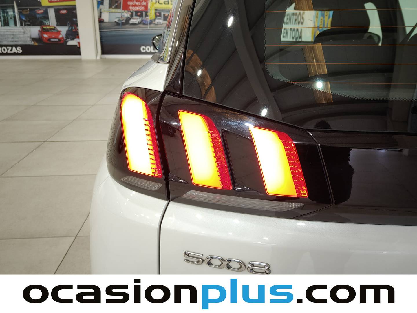 Peugeot 5008 Hybrid Peugeot 5008 Hybrid 1.2 Active Pack eDCS6 (136 CV) 7 Plazas híbrido