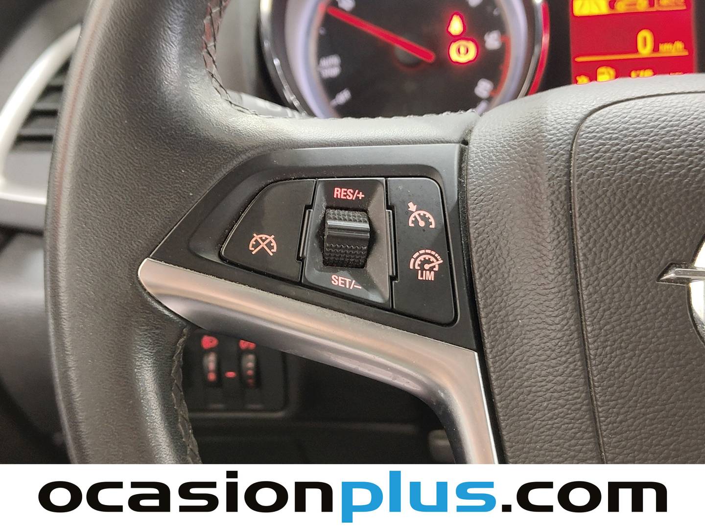 Extras y acabados del Opel Astra Opel Astra 1.6 CDTI S&S Excellence (110 CV)