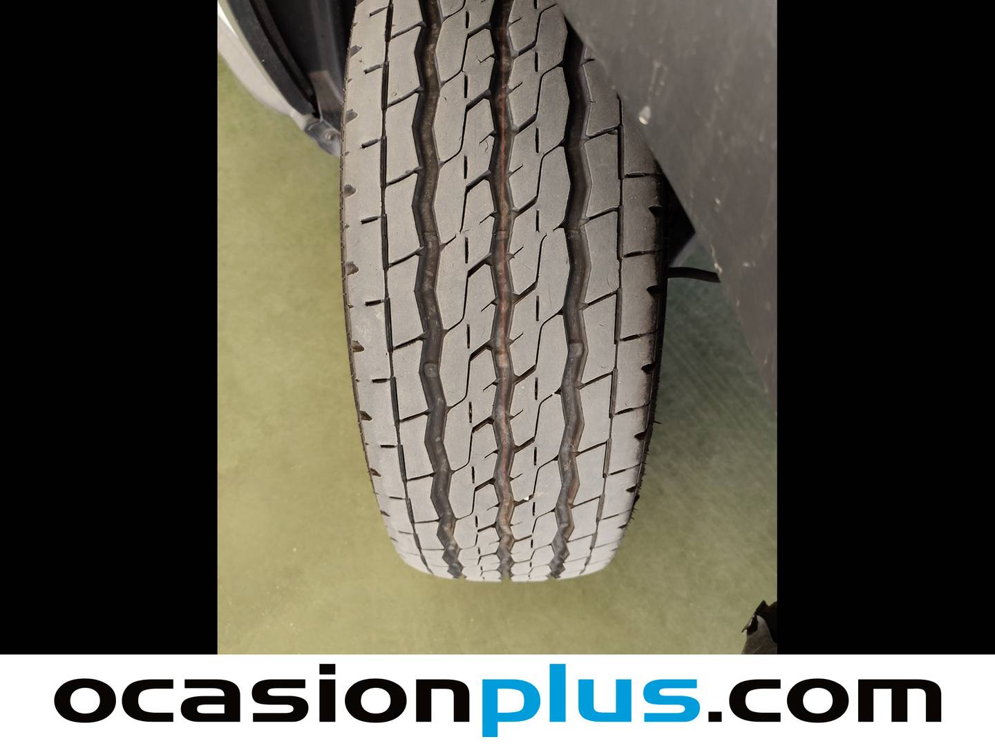 Foto Ford Transit Ford Transit Furgon 350 MHEV L2H2 Trend RWD (130 CV)