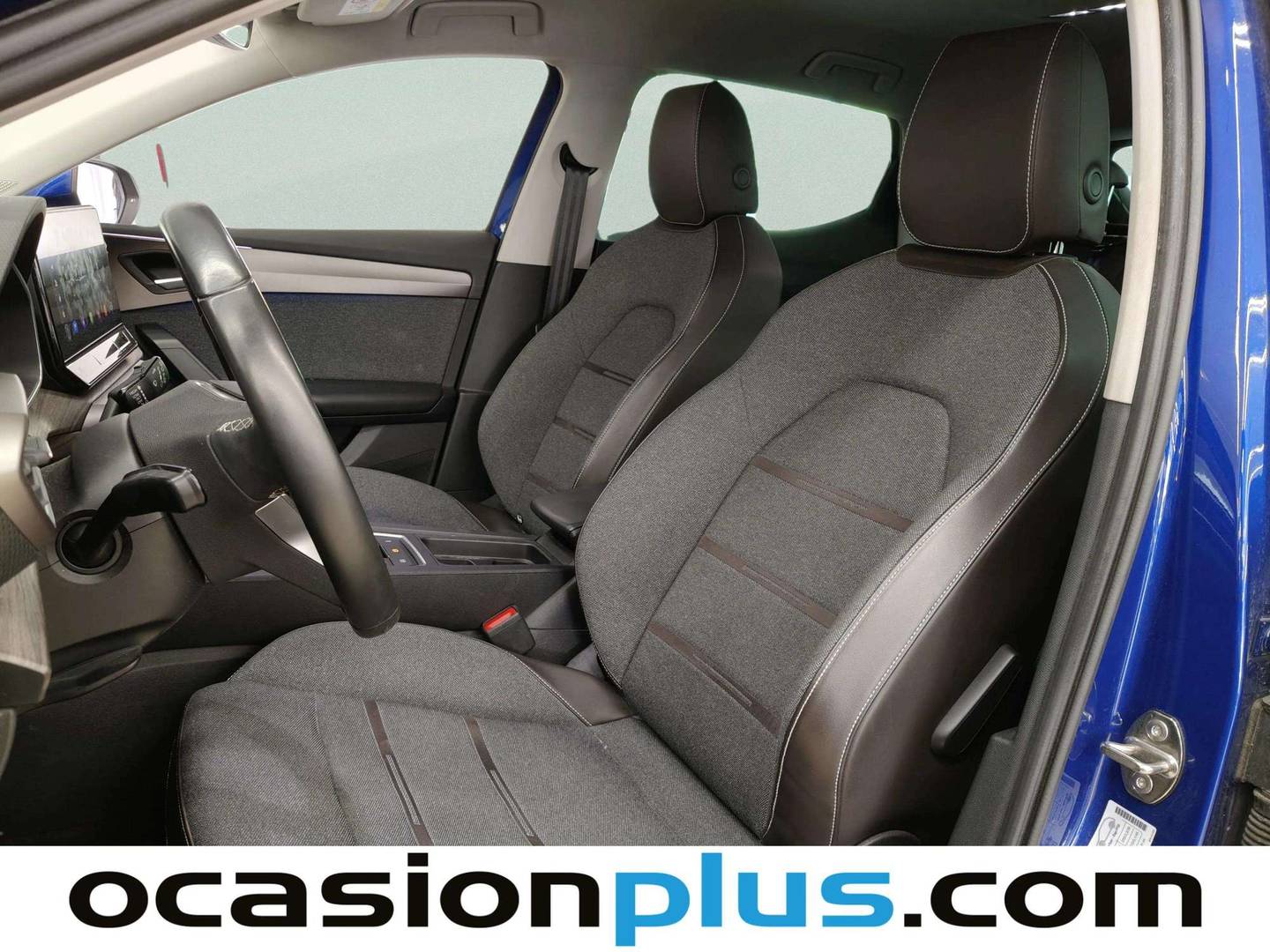 Foto asientos delanteros Seat León Seat León 1.5 TSI S&S Xcellence Launch Pack L (150 CV)