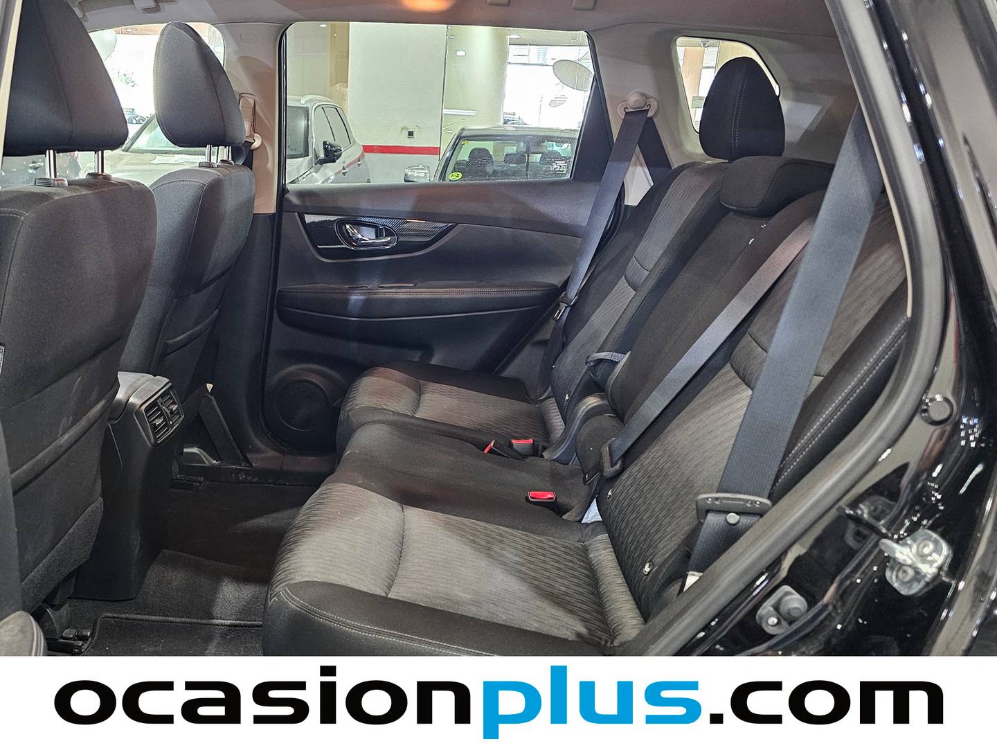 Foto asientos traseros Nissan X-TRAIL Nissan X-Trail 1.6 dCi N-Connecta (130 CV)