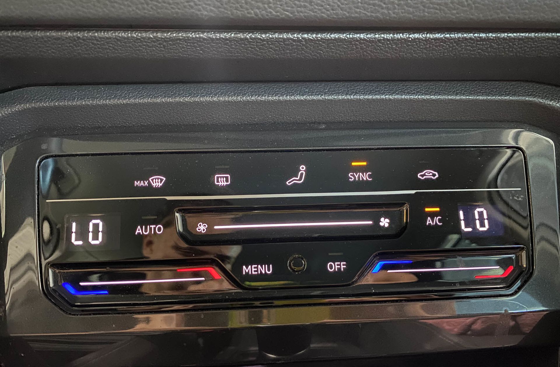 Volkswagen Tiguan Life 2.0 TDI DSG - foto 30