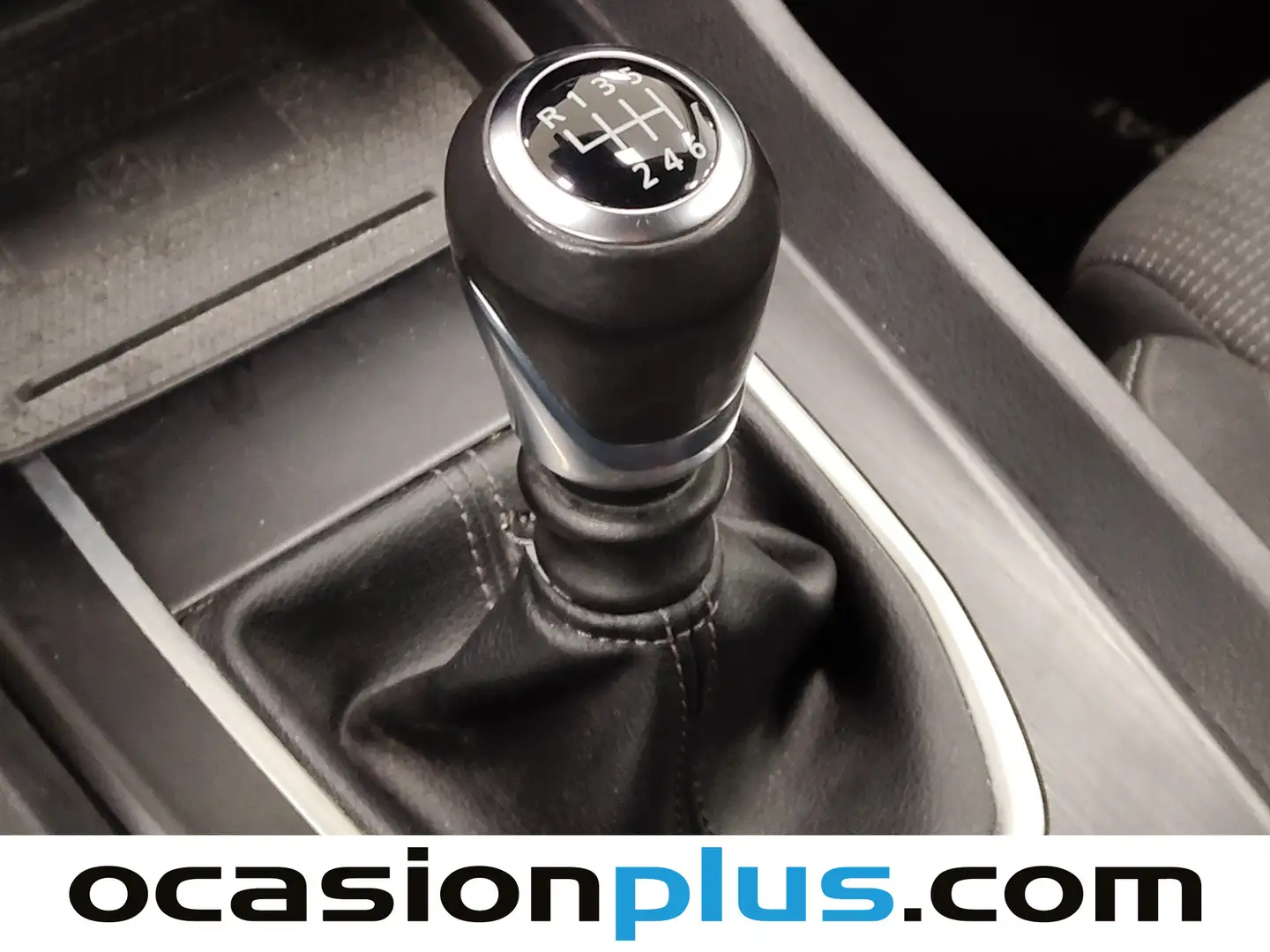 Foto Nissan QASHQAI Nissan Qashqai DIG-T 140 mHEV Acenta 4x2 (140 CV)