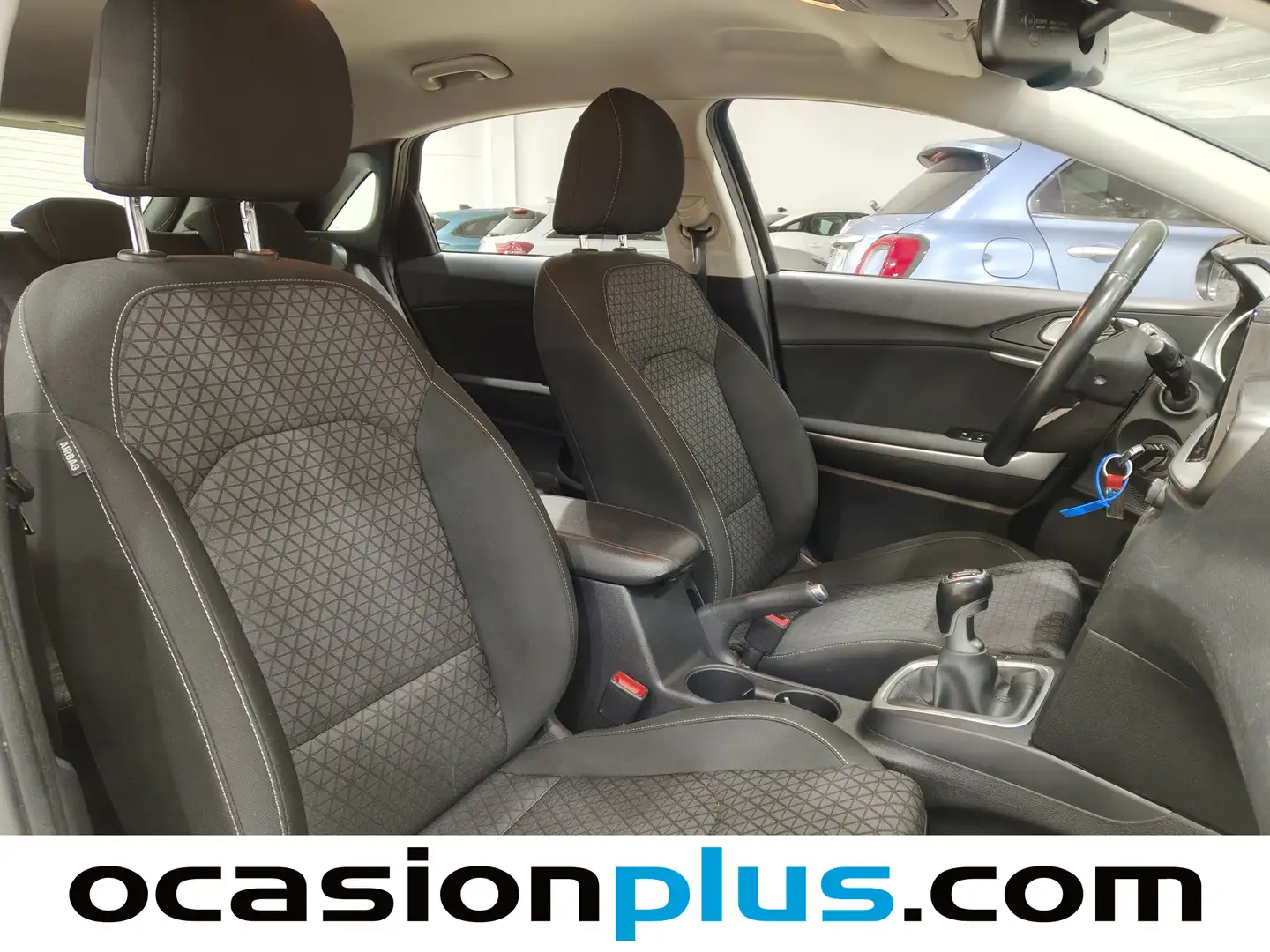 Foto KIA Ceed Kia Ceed 1.0 T-GDi Drive (120 CV)