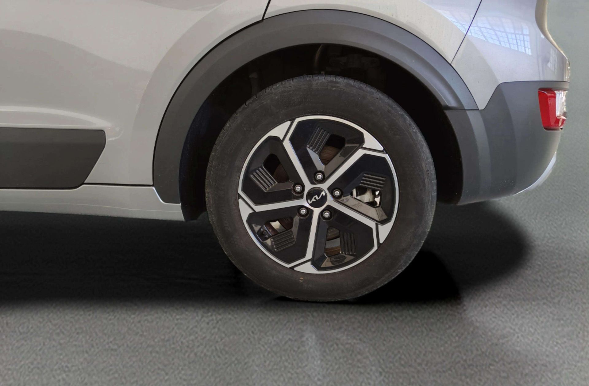 Kia Niro 1.6 GDi PHEV Híbrido Concept - foto 31