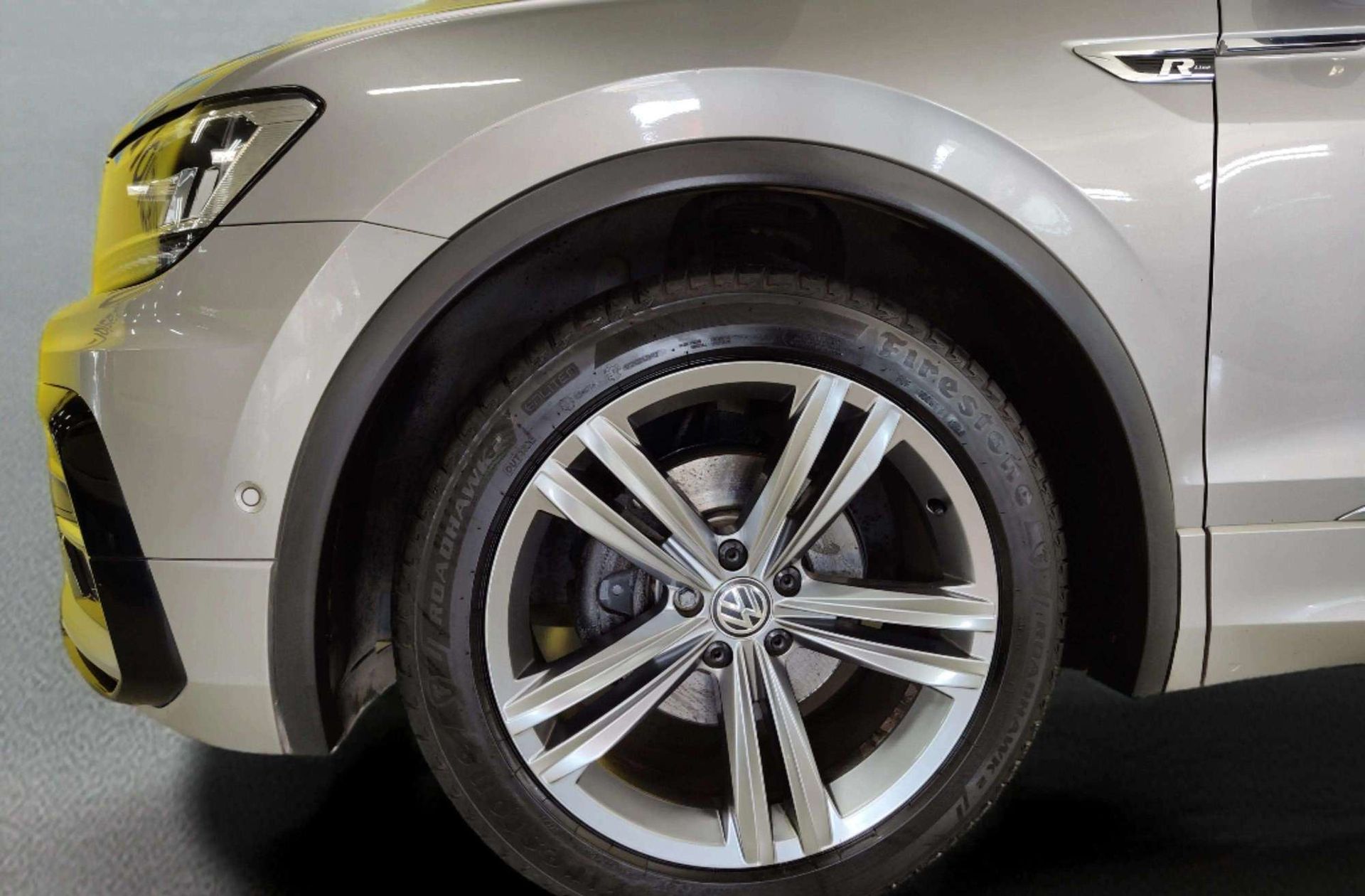 Volkswagen Tiguan Advance 1.5 TSI Pack R-LINE - foto 37