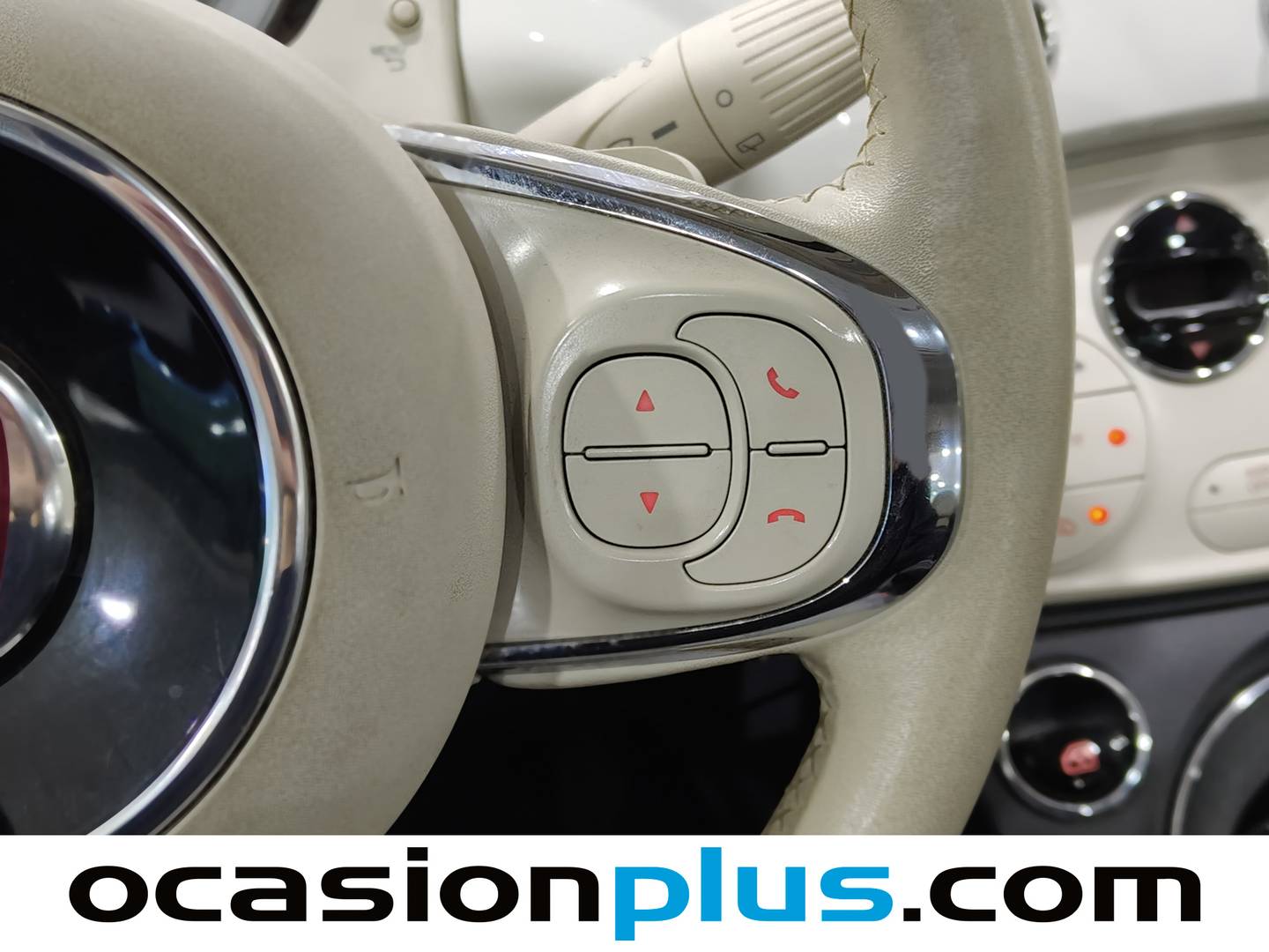 Foto Fiat 500 Fiat 500 1.2 8v Lounge (69 CV)