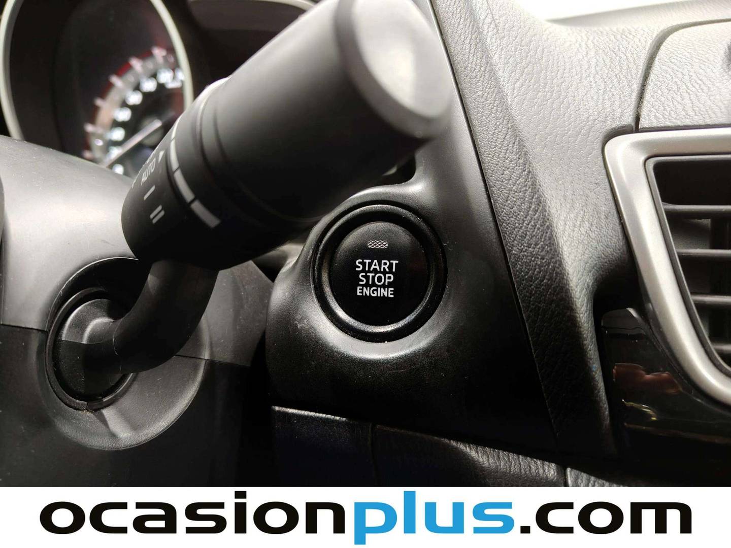 Extras del Mazda Mazda3 Mazda Mazda 3 1.5 DE MT Style+Confort SDN (105 CV)