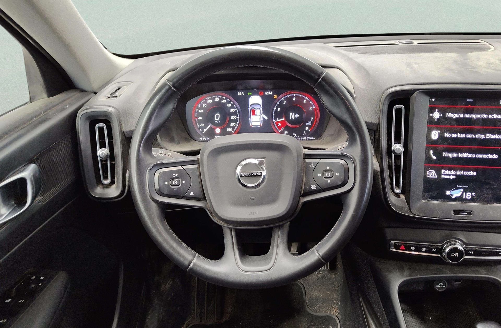 Volvo XC40 T2 Essential - foto 19