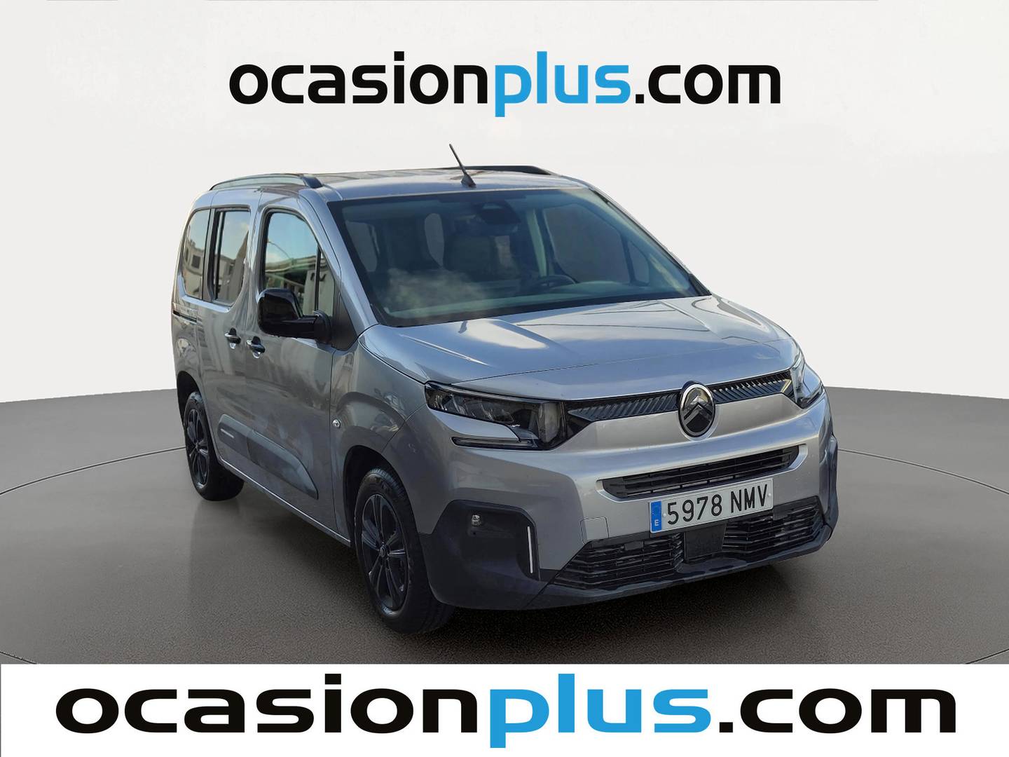 Foto delantera Citroën Berlingo Citroën Berlingo BlueHDi 100 S&S Plus Talla M (102 CV) derecha