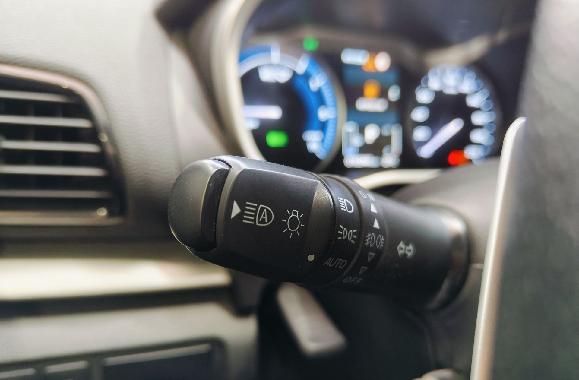 Mitsubishi Eclipse Cross 2.4 PHEV Kaiteki 4WD - foto 25