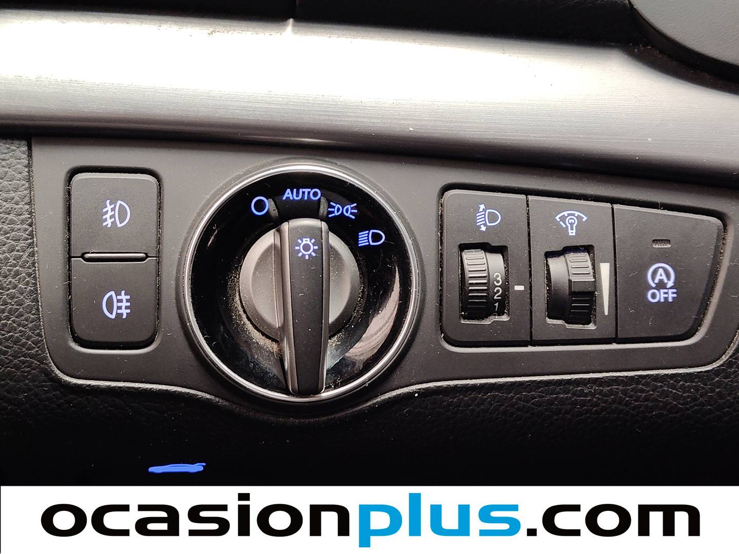 Acabados Hyundai i40 Hyundai i40 1.7 CRDI BlueDrive Tecno (141 CV)
