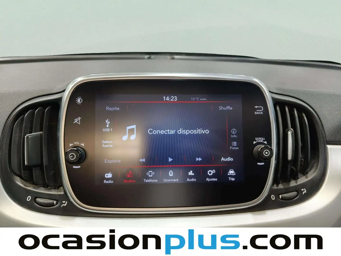 Foto Fiat 500C Fiat 500C 1.0 Hybrid Connect (70 CV)