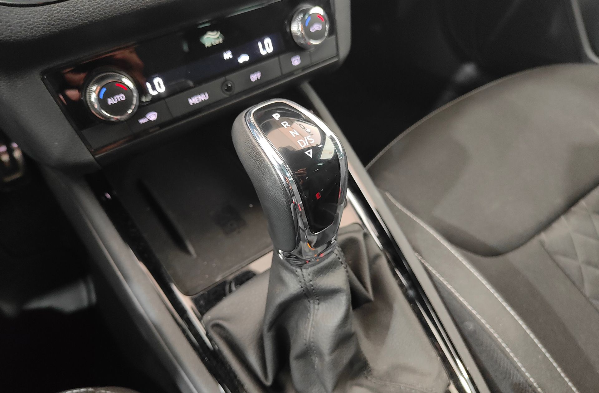 Škoda Scala 1.5 TSI Sport Plus DSG - foto 5