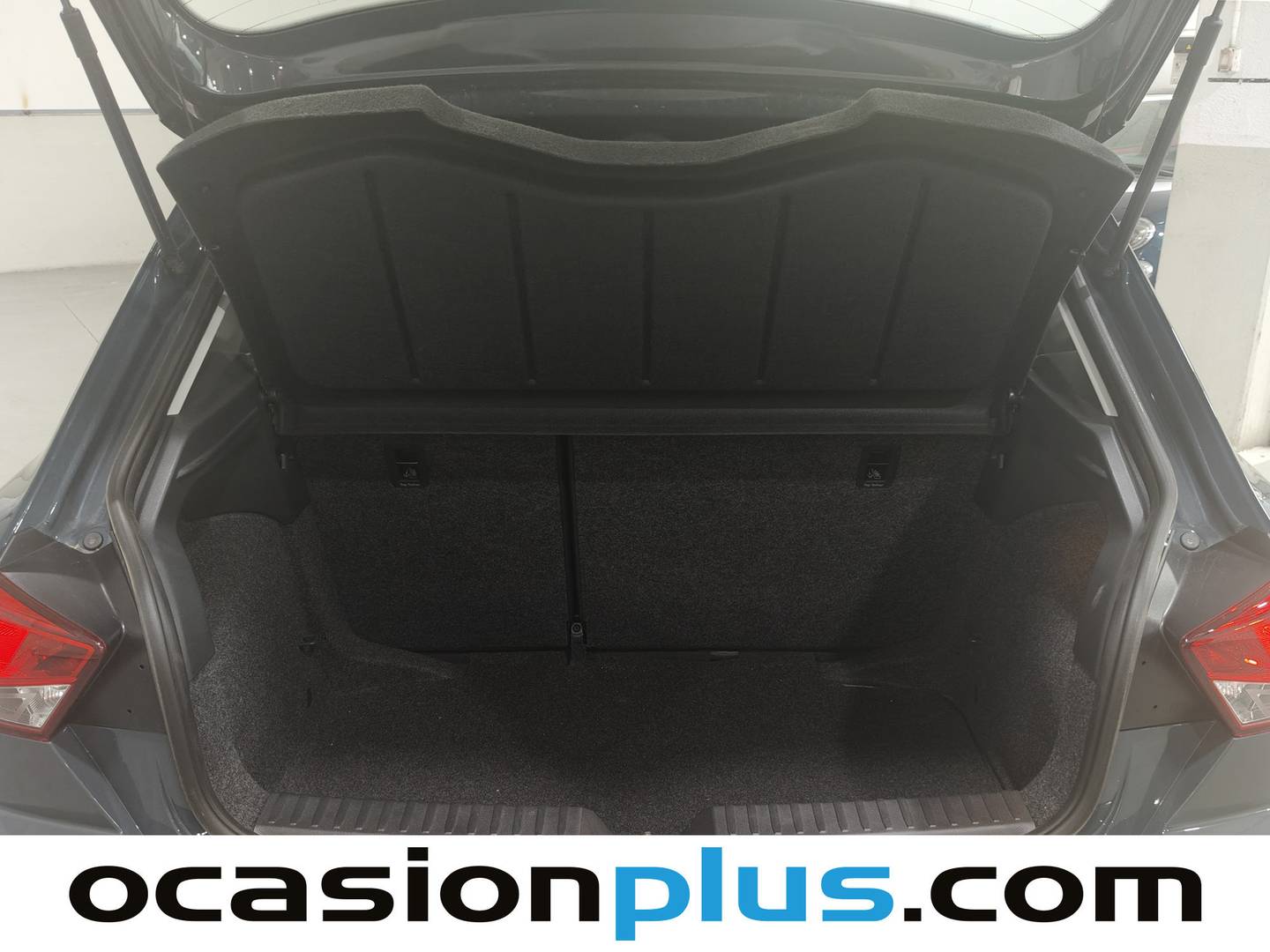 Fotos maletero Seat Ibiza Seat Ibiza 1.0 MPI Reference Salta (80 CV)