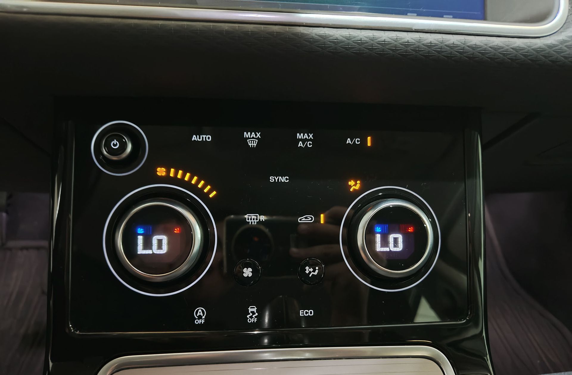 Land Rover Range Rover Evoque D150 Standard FWD - foto 27