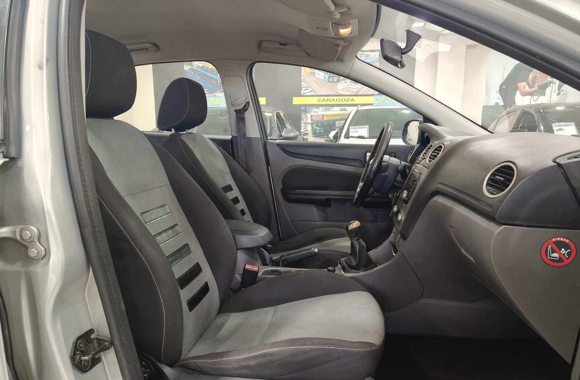 Ford Focus 1.6 TDCi Trend - foto 15
