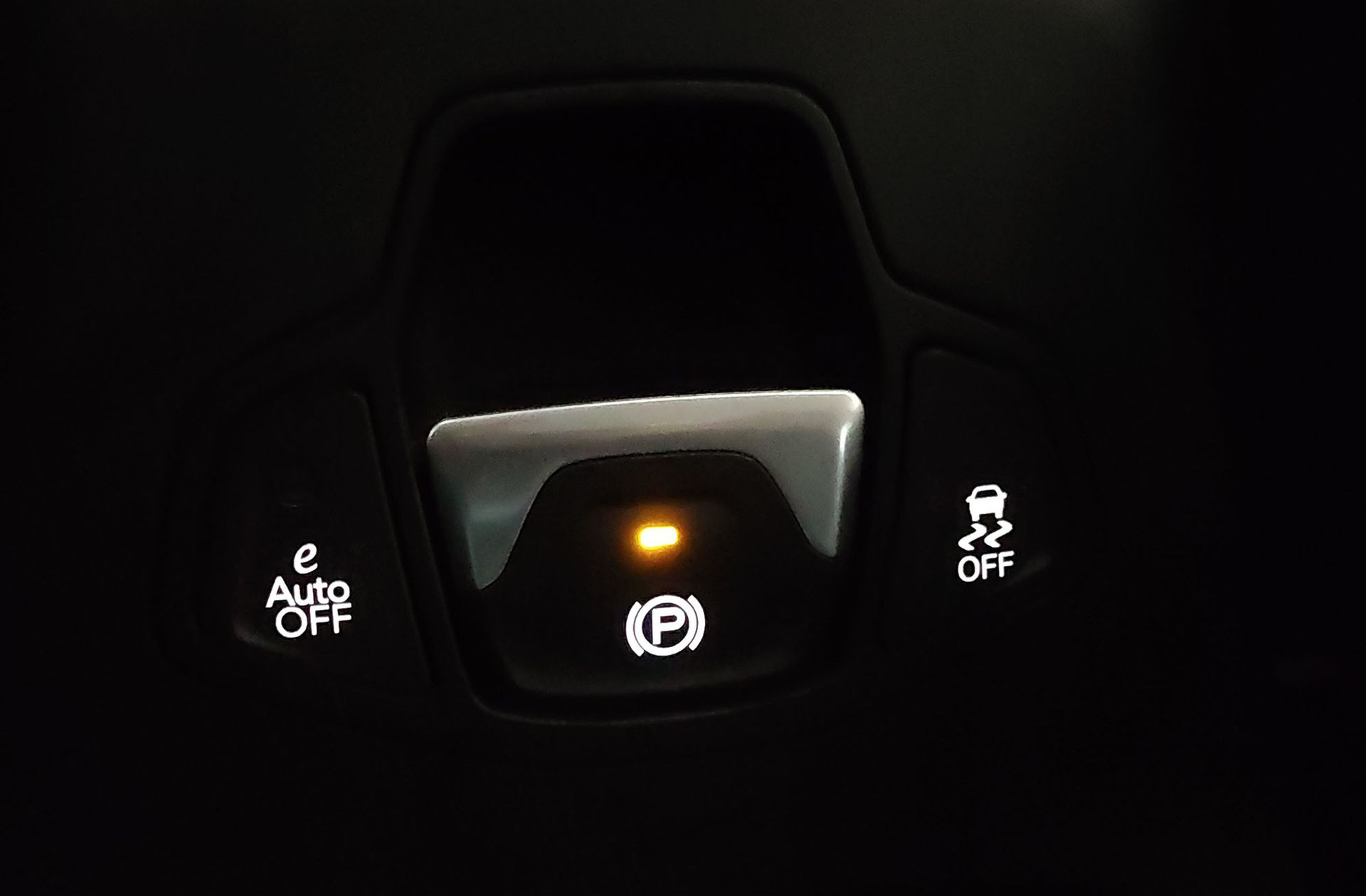 Jeep Renegade eHybrid 1.5 Altitude DCT - foto 34