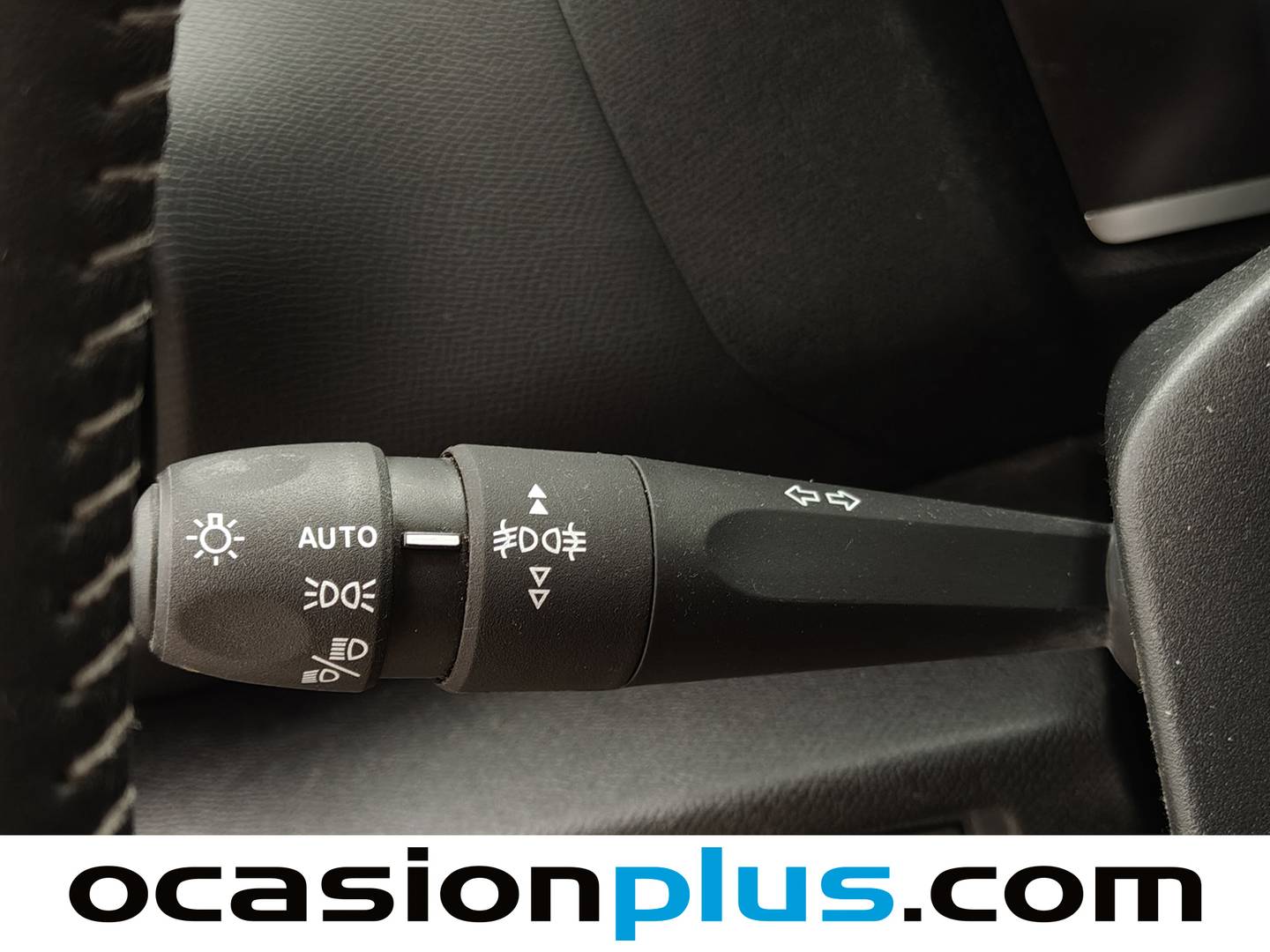 Citroën C4 X Citroën C4 X PureTech 100 S&S Feel (102 CV) seminuevo