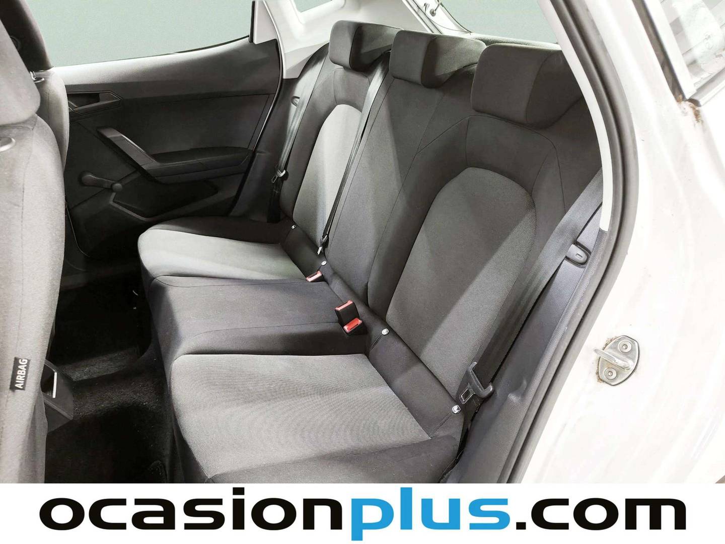 Foto asientos traseros Seat Ibiza SEAT Ibiza 1.0 EcoTSI S&S Reference Plus (95 CV)