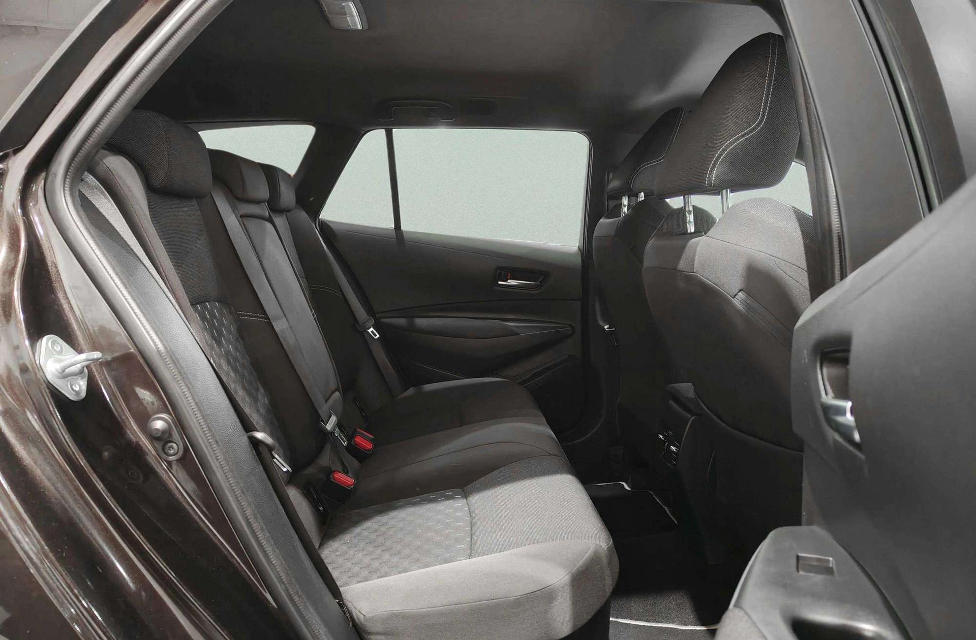 Toyota Corolla Touring Sports 140H Active Plus - foto 16