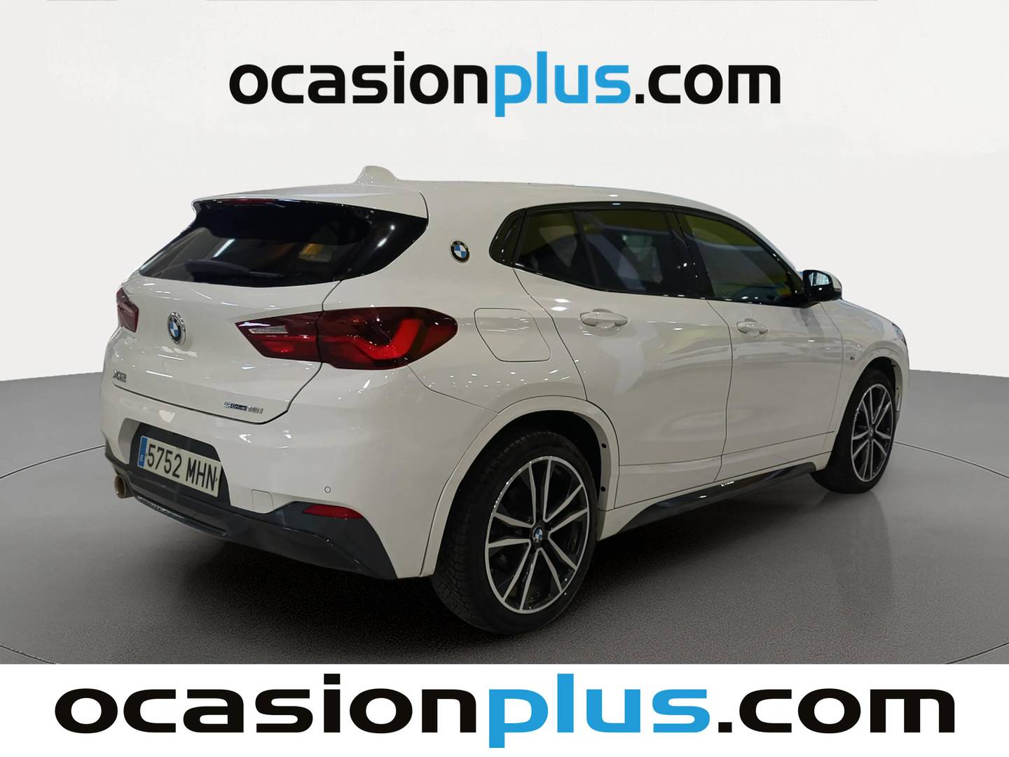 Foto trasera BMW X2 BMW X2 sDrive18i (140 CV) Pack M derecha
